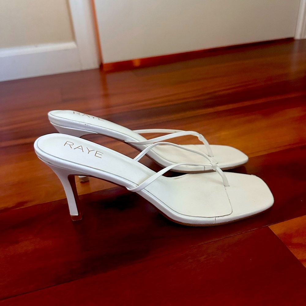 Raye flip flop mini heel sandals size 8.5